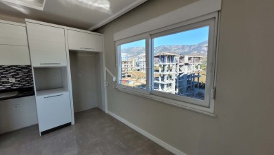 Большая квартира пентхаус 4+2 в районе Каргыджак в 350 м от моря фото 6