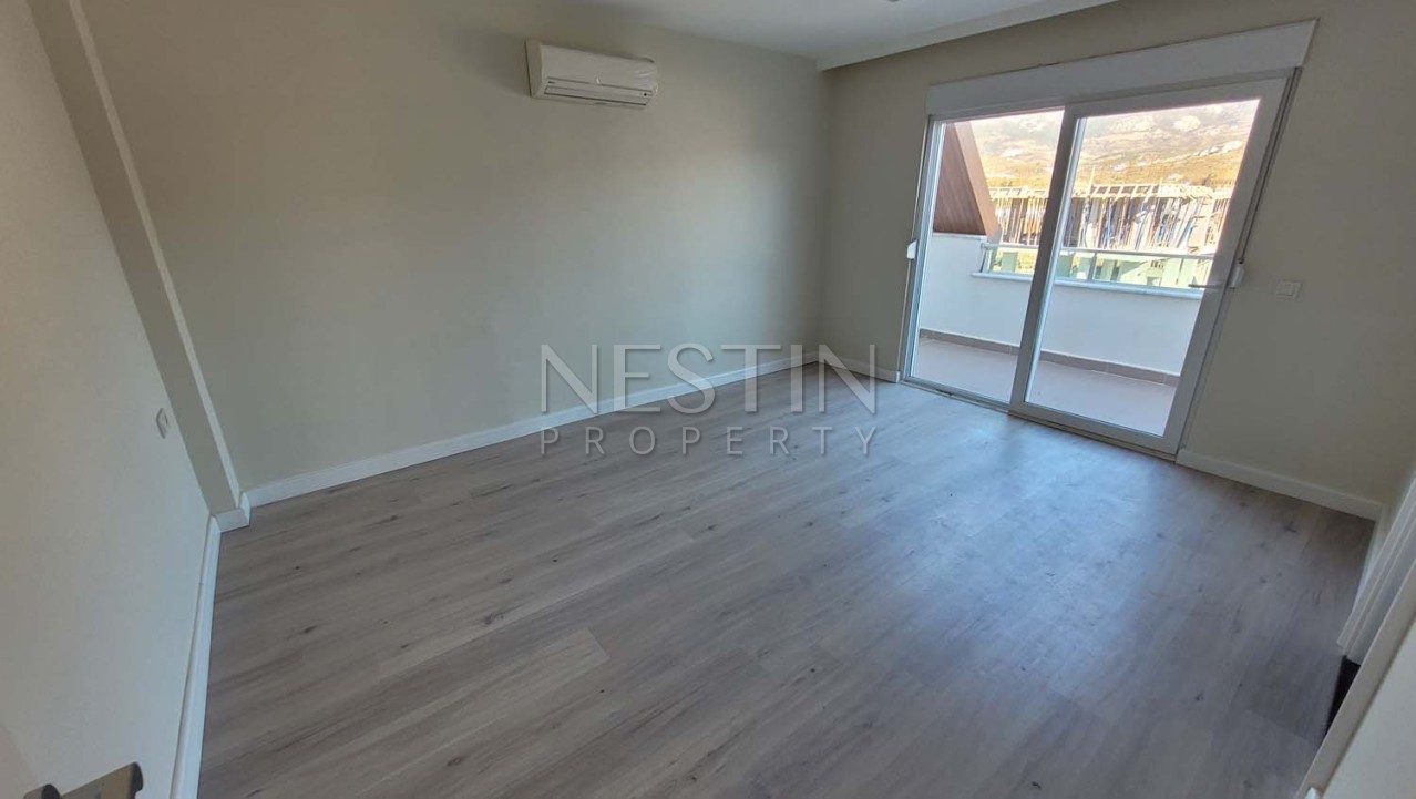 Большая квартира пентхаус 4+2 в районе Каргыджак в 350 м от моря фото 15