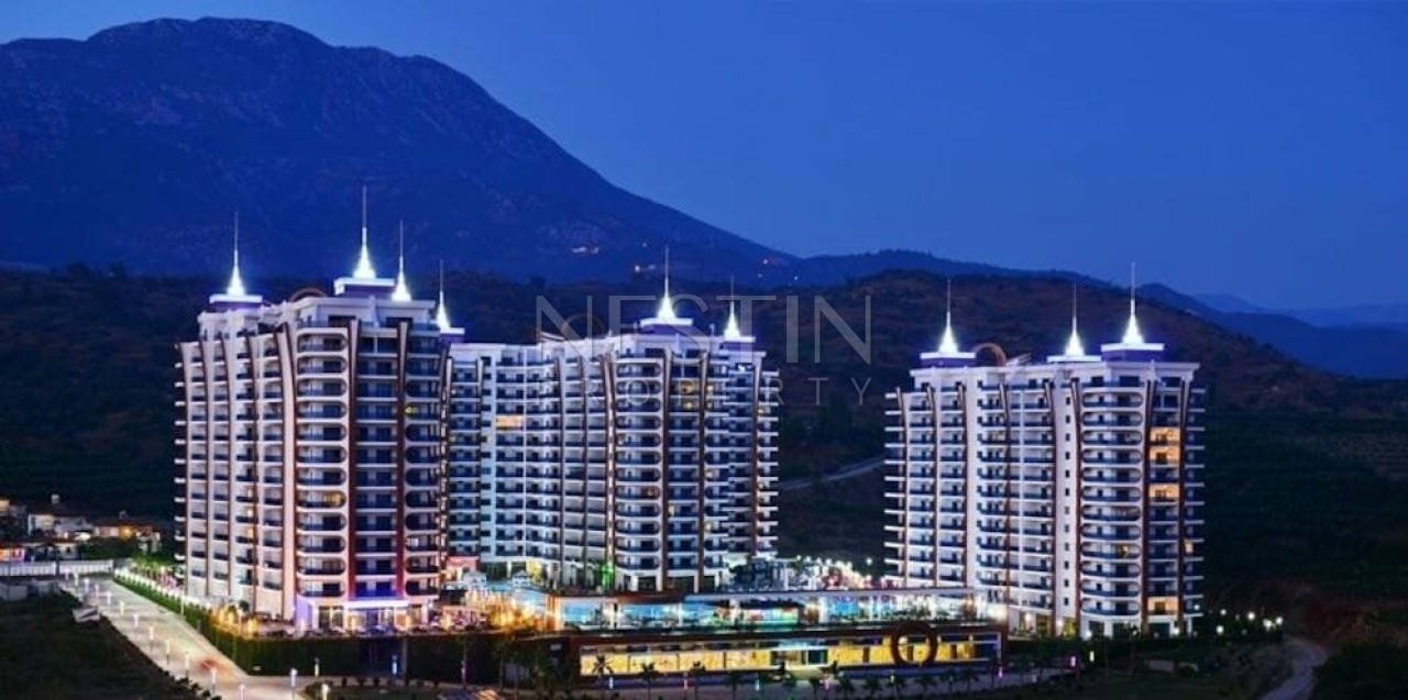 Просторная квартира 1+1 в хорошем комплексе района Махмутлар фото 1