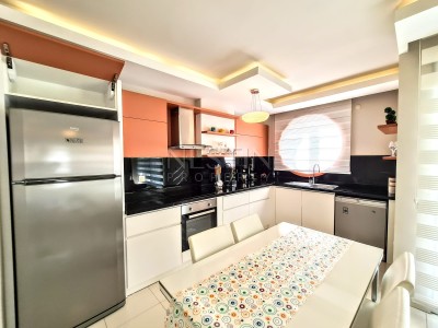 Меблированные апартаменты 2+1 в благоустроенном комплексе в районе Махмутлар фото 11