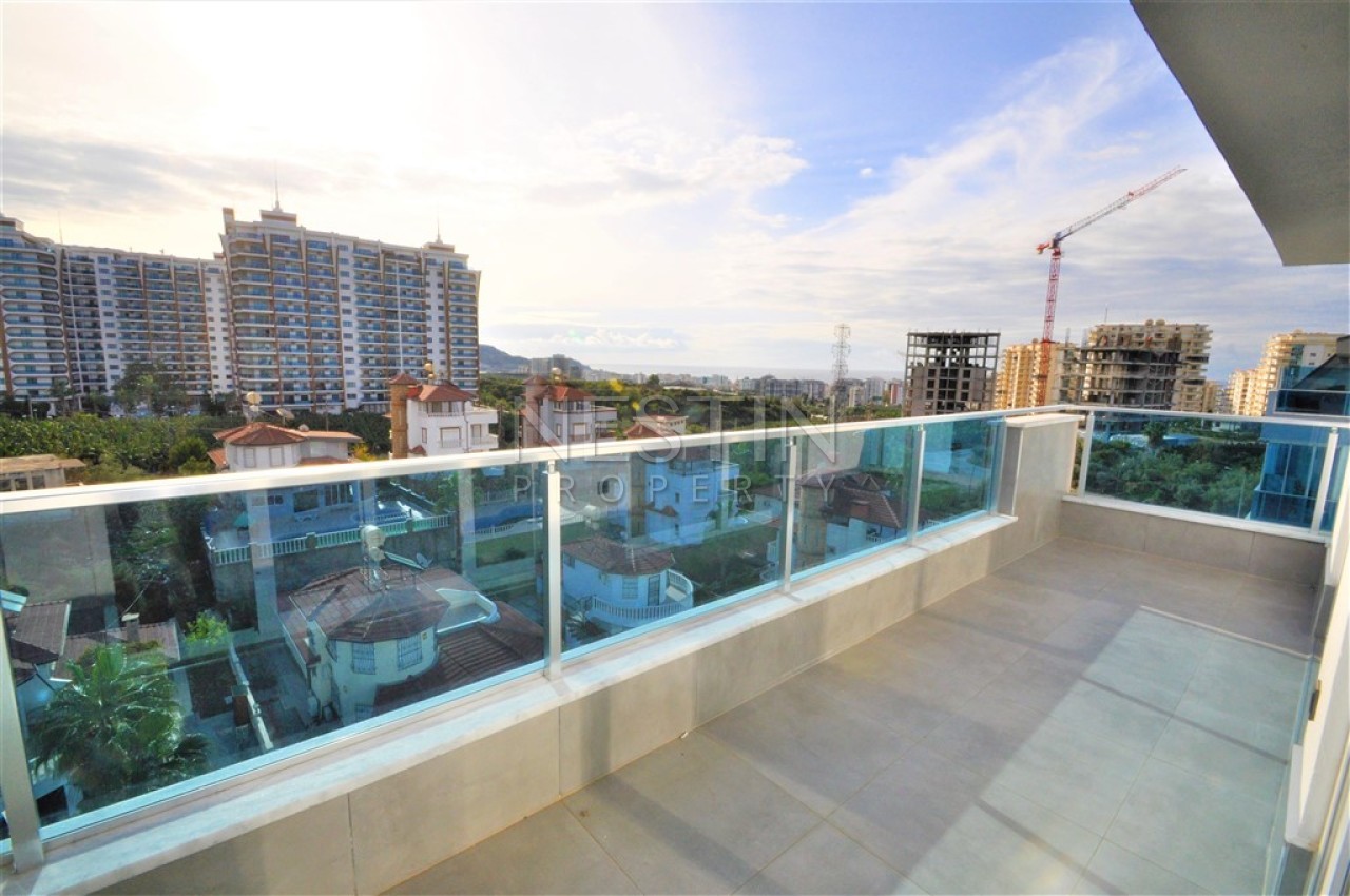 Квартира пентхаус 2+1 с красивым видом на горы в районе Махмутлар фото 29