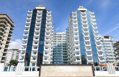 Квартира 3+1 с отдельной кухней в хорошем комплексе района Махмутлар фото 1