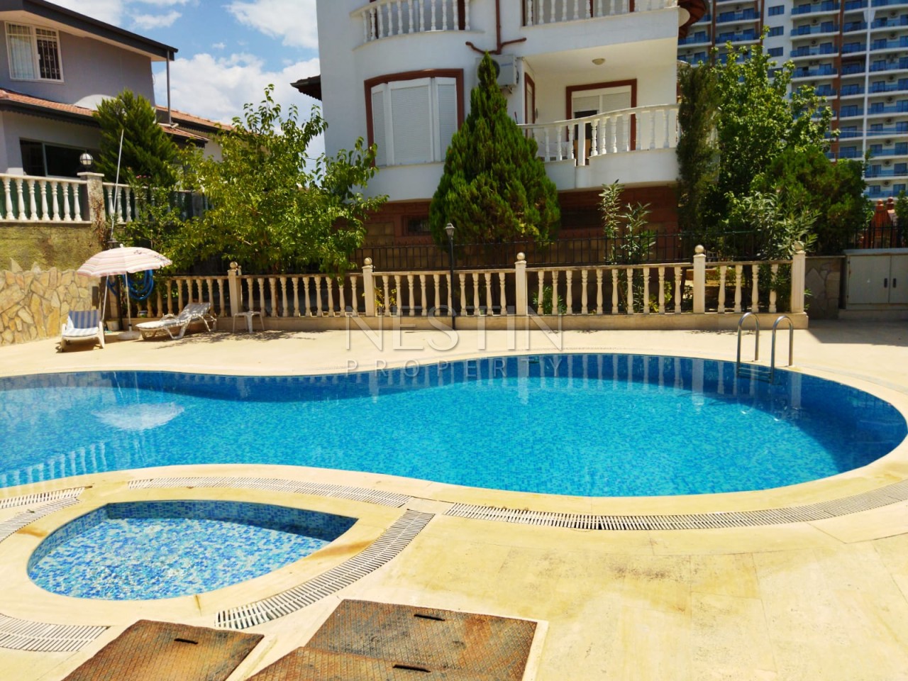 Уютная и просторная вилла 5+1 в районе Махмутлар фото 7