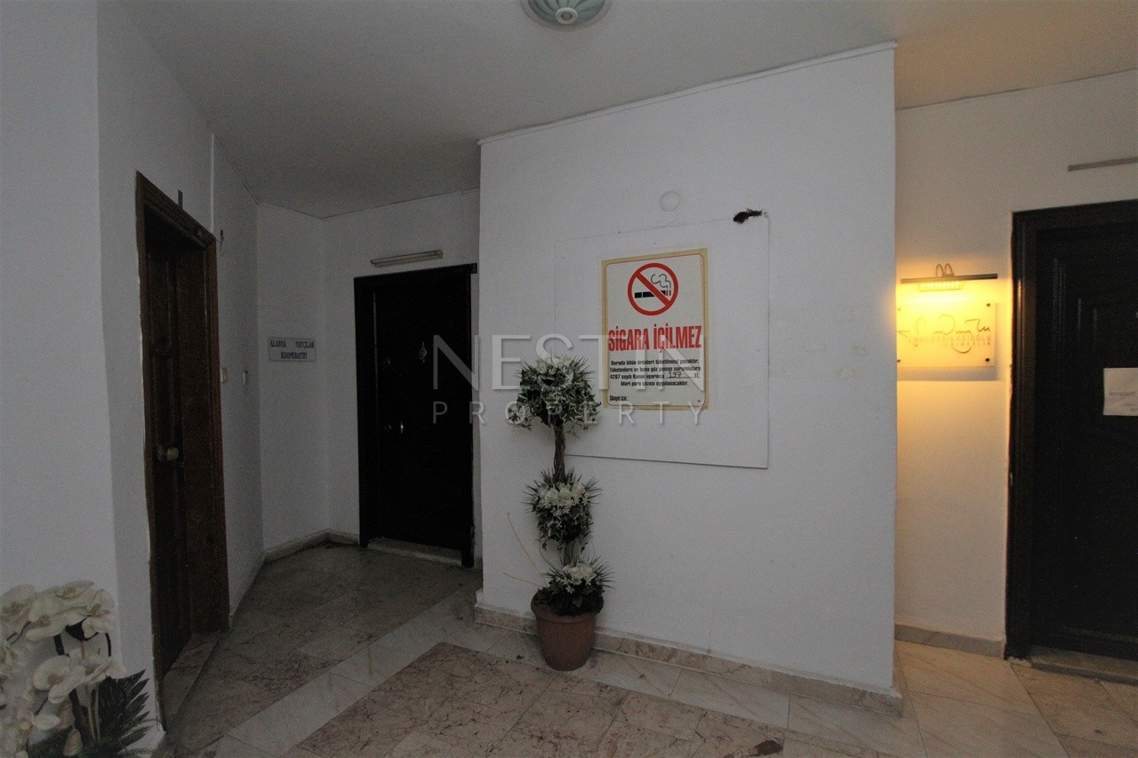 Две квартиры 1+1 в центре города Аланья в 100 м от моря фото 5