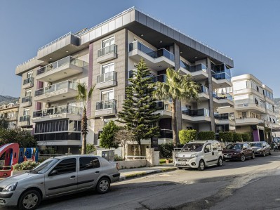 Просторная квартира 1+1 в центре города Аланья в 800 м от моря фото 1