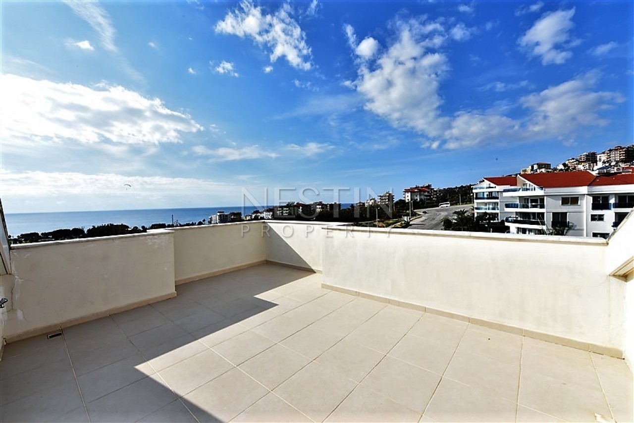 Уютная и просторная квартира пентхаус 3+1 в центре города Аланья фото 34