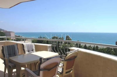 Квартира пентхаус 3+1 в районе Махмутлар с видом на море фото 1