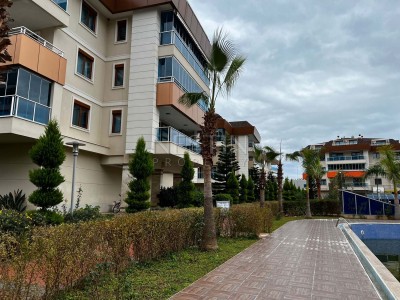 Уютная и просторная квартира в хорошем комплексе района Оба фото 2