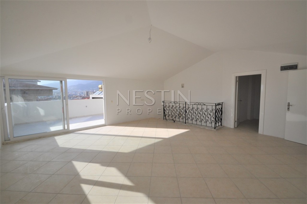 Квартира пентхаус 3+1 в районе Тосмур с видом на горы и море фото 38