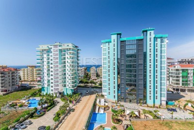 Светлая и просторная квартира 1+1 в районе Махмутлар фото 1