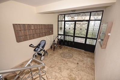 Просторная квартира 2+1 с отдельной кухней в районе Махмутлар с 50 м от моря фото 9