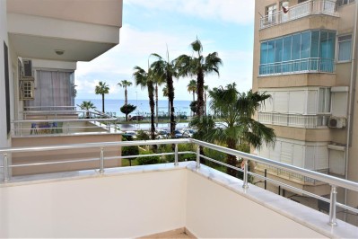 Просторная квартира 2+1 с отдельной кухней в районе Махмутлар с 50 м от моря фото 26