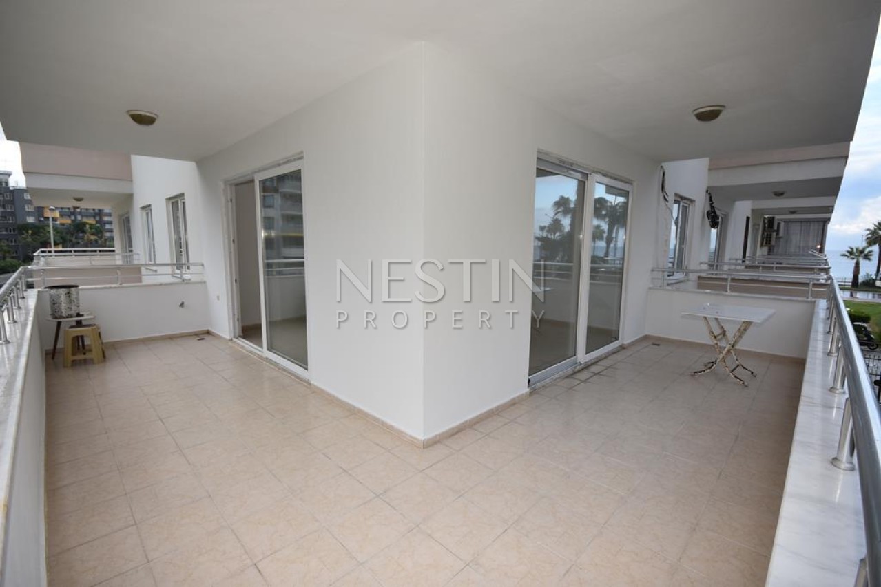 Просторная квартира 2+1 с отдельной кухней в районе Махмутлар с 50 м от моря фото 29