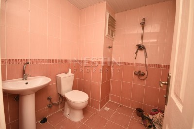 Просторная квартира 2+1 с отдельной кухней в районе Махмутлар с 50 м от моря фото 36