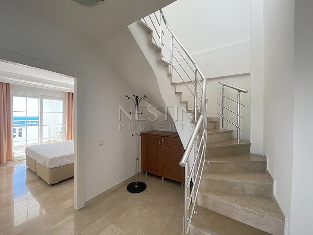 Квартира пентхаус 3+1 в районе Тосмур с видом на море фото 4