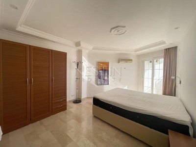 Квартира пентхаус 3+1 в районе Тосмур с видом на море фото 24