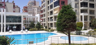 Квартира 2+1 с отдельной кухней в районе Махмутлар в 250 м от моря фото 1