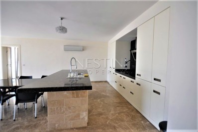 Просторная вилла 4+1 с панорамным видом на море и город фото 8