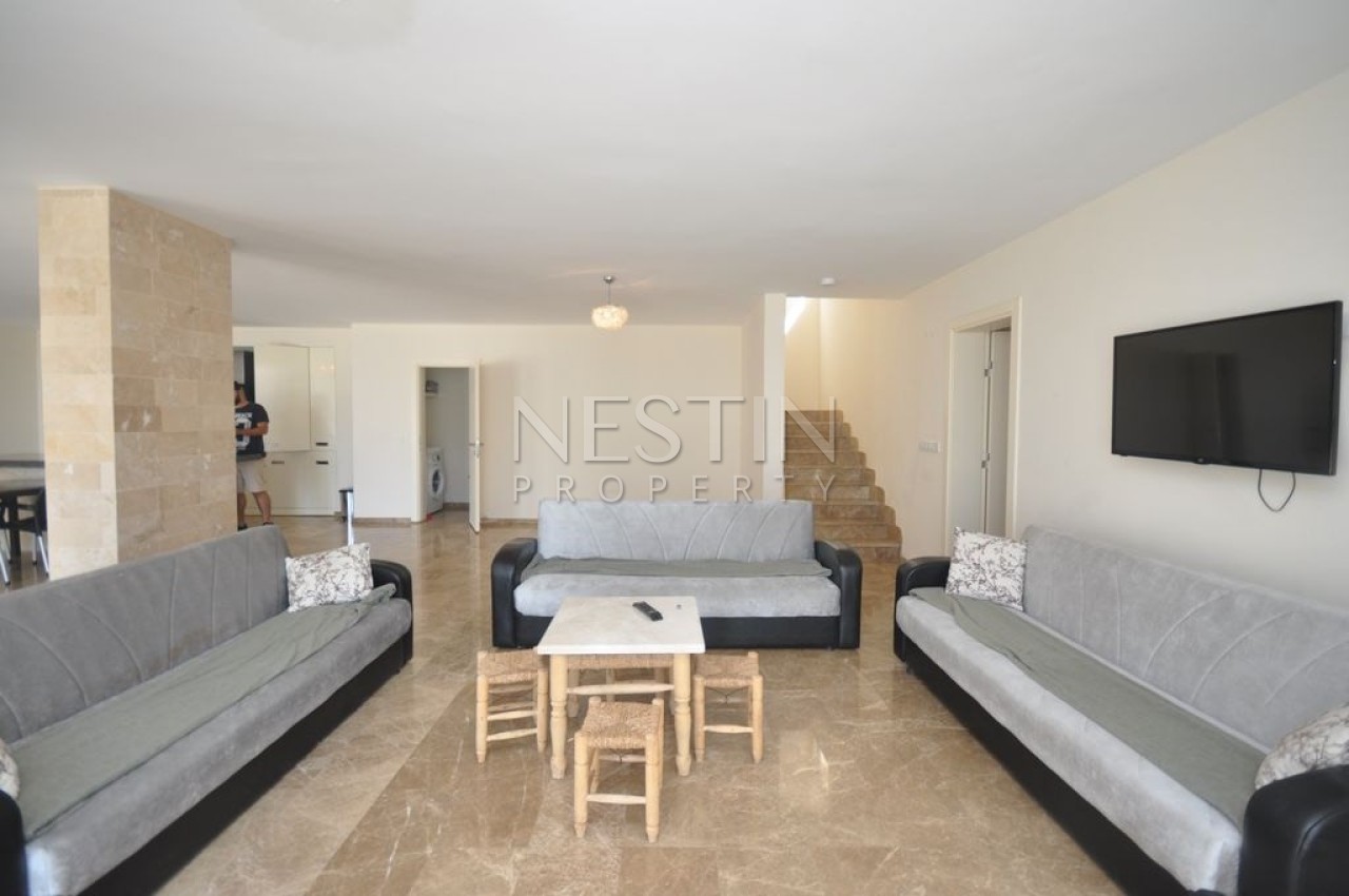 Просторная вилла 4+1 с панорамным видом на море и город фото 10