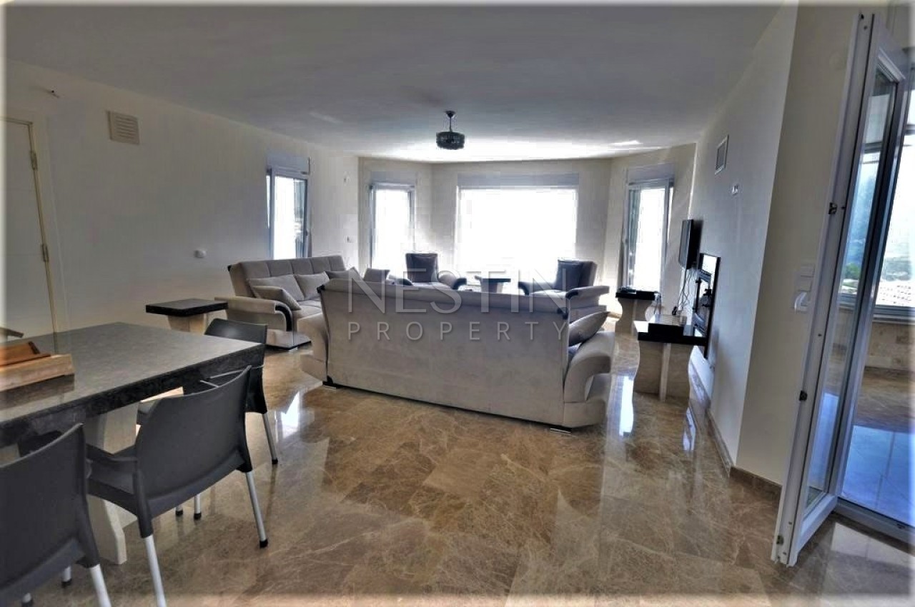 Просторная вилла 4+1 с панорамным видом на море и город фото 15