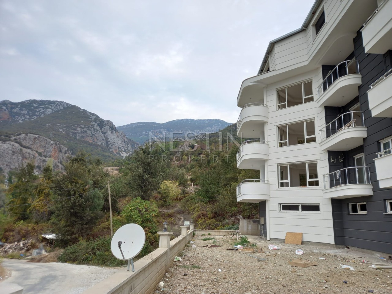 Квартира 2+1 в новом комплексе района Махмутлар с видом на море и горы фото 13