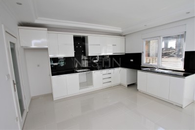 Квартира пентхаус 4+1 в комплексе района Кестель с красивым видом на горы фото 10