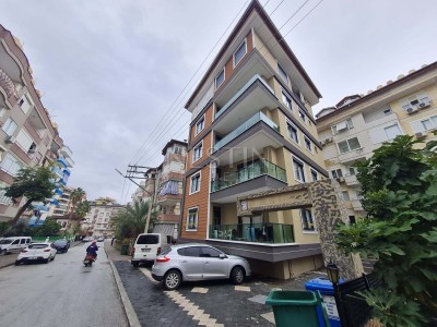 Просторная квартира 2+1 с отдельной кухней в центре города Аланья фото 2