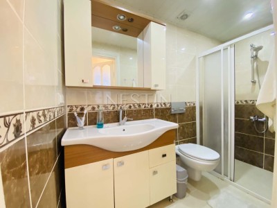 Большая квартира 1+1 с отдельной кухней в центре города Аланья фото 9