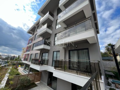 Квартира 1+1 в большой террасой в новом ЖК в центре города Аланья фото 3