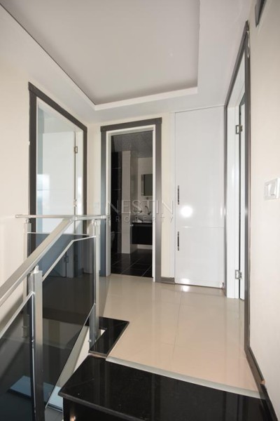 Квартира дуплекс 2+1 в районе Кестель в 200 м от Средиземного моря фото 51