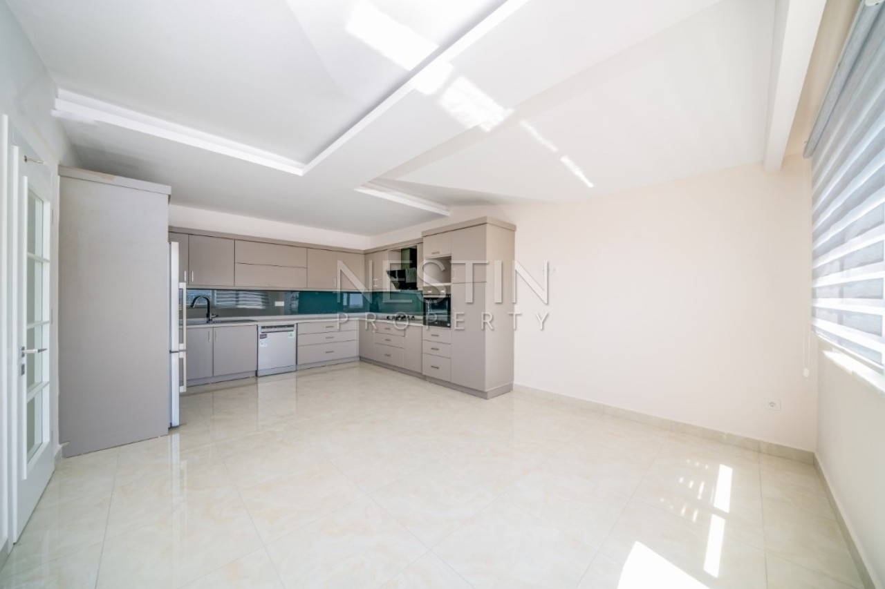 Квартира пентхаус 4+2 в районе Махмутлар с красивым видом на море фото 17