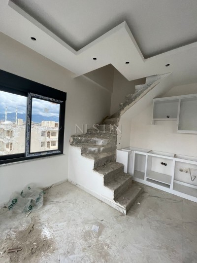 Квартира пентхаус 1+1 в новом доме района Кестель в 100 м от моря фото 8