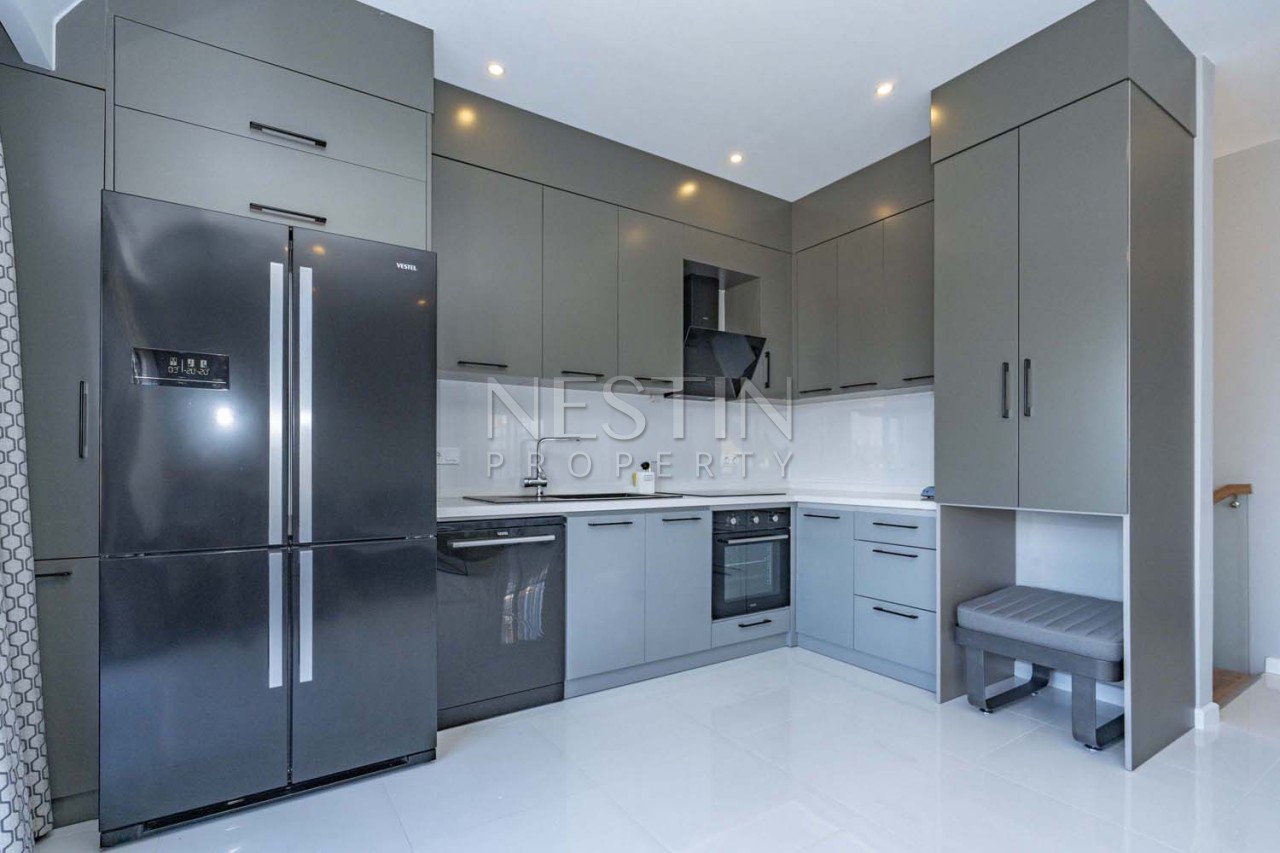 Стильная квартира пентхаус 2+1 в центре города Аланья в 150 м от моря фото 14