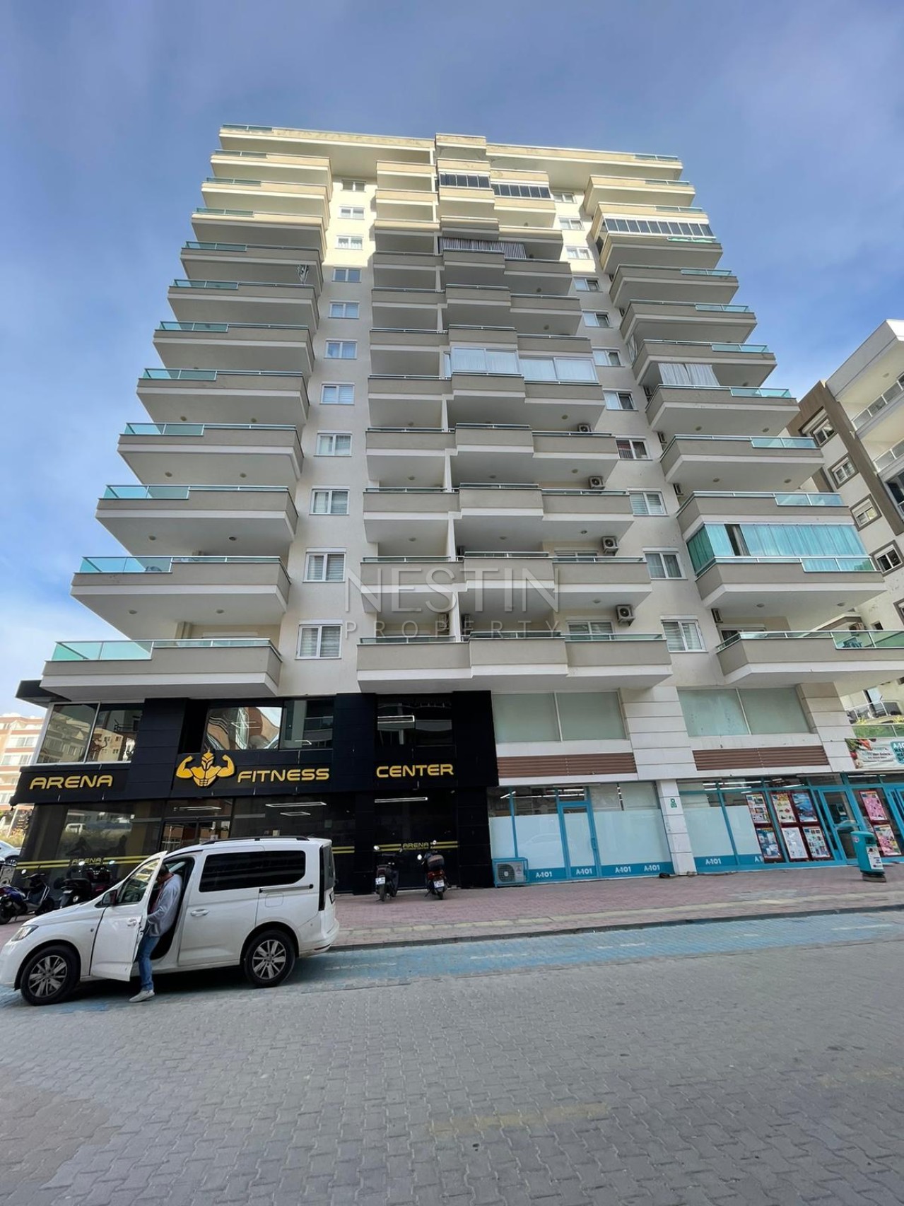 Светлая и уютная квартира пентхаус 2+1 в районе Махмутлар фото 1