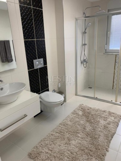 Светлая и уютная квартира пентхаус 2+1 в районе Махмутлар фото 16