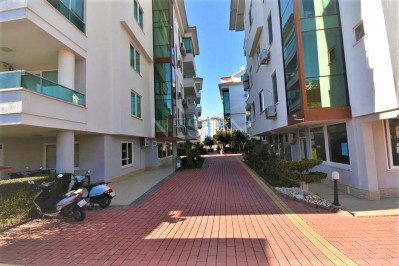 Квартира 2+1 в хорошем комплексе района Кестель в 650 м от моря фото 10