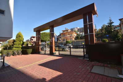 Квартира 2+1 в хорошем комплексе района Кестель в 650 м от моря фото 27