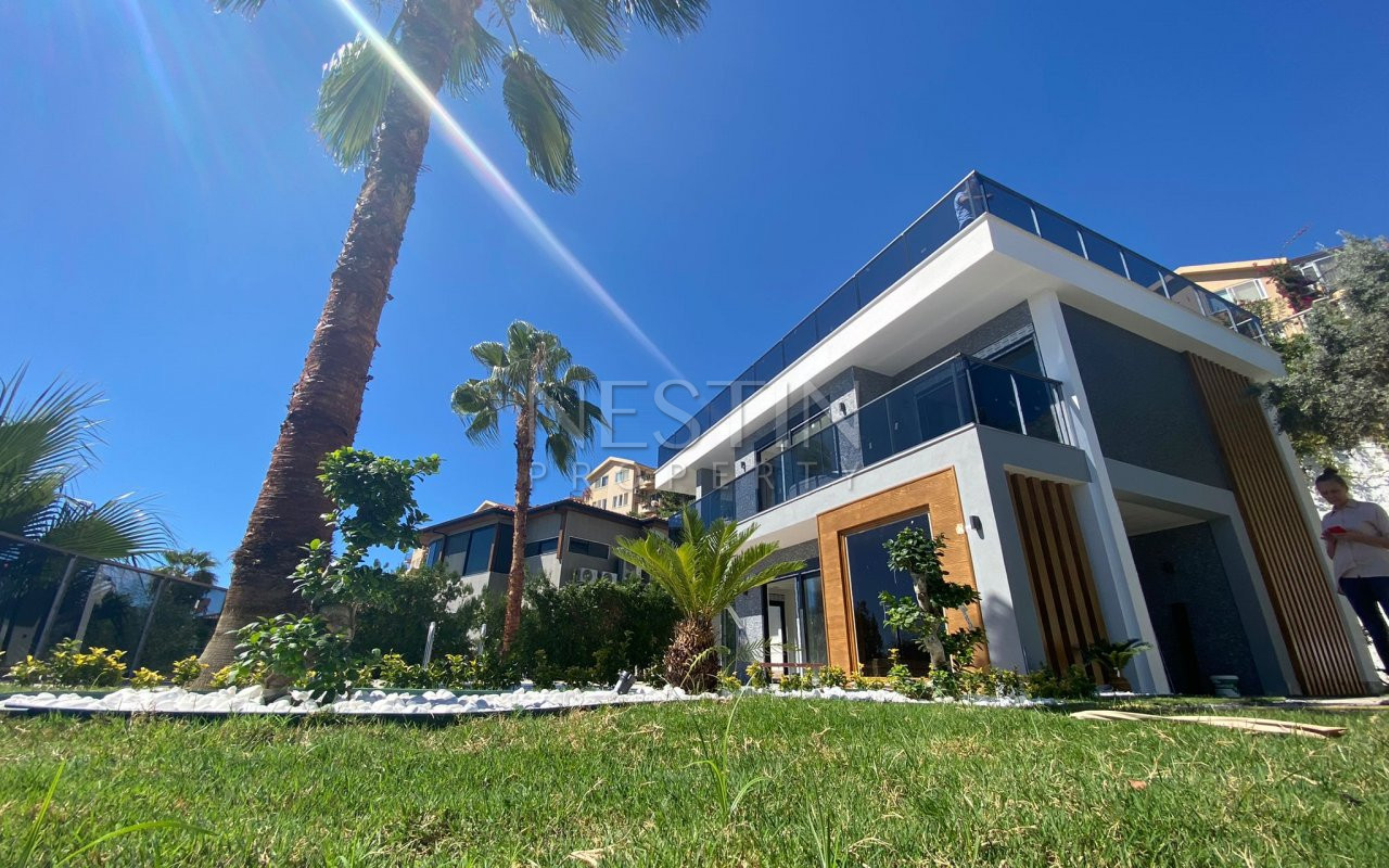 Вилла 3+1 в районе Каргыджак с красивым видом на море и горы фото 5