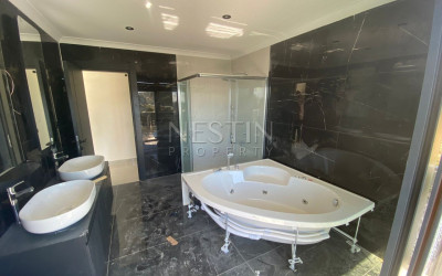 Вилла 3+1 в районе Каргыджак с красивым видом на море и горы фото 30