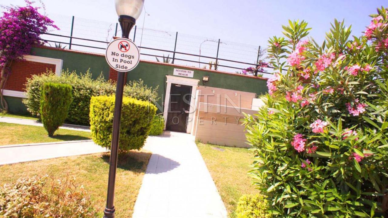 Большая квартира пентхаус 4+1 в районе Тосмур в 50 м от моря фото 10