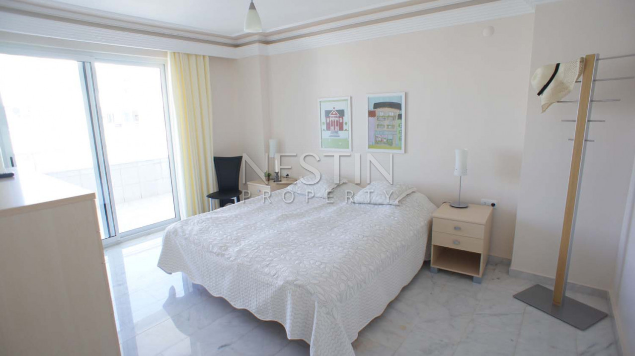 Большая квартира пентхаус 4+1 в районе Тосмур в 50 м от моря фото 24