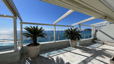 Большая квартира пентхаус 4+1 в районе Тосмур в 50 м от моря фото 30