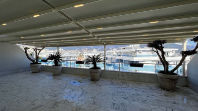 Большая квартира пентхаус 4+1 в районе Тосмур в 50 м от моря фото 31