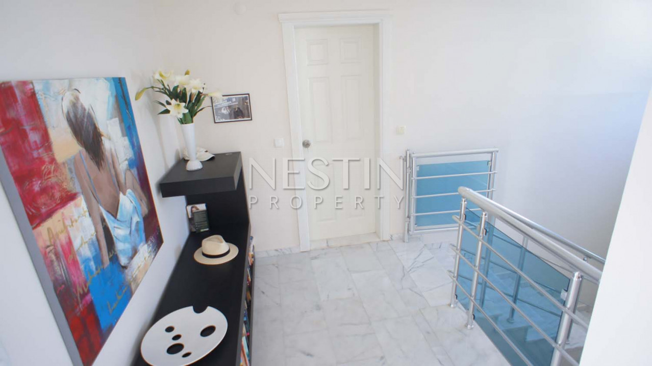 Большая квартира пентхаус 4+1 в районе Тосмур в 50 м от моря фото 40