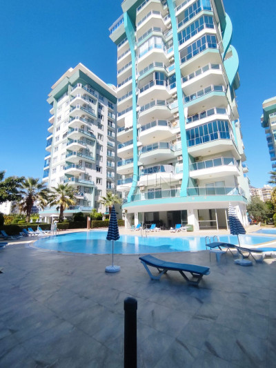 Квартиры 1+1 в комплексе района Махмутлар в 650 м от моря фото 1