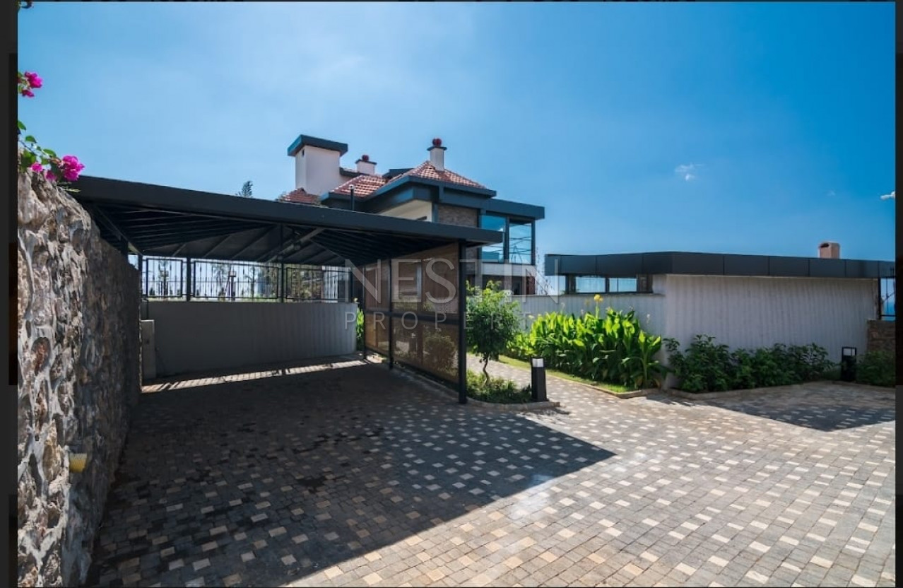 Шикарная, дизайнерская вилла 4+2 в районе Кестель фото 12