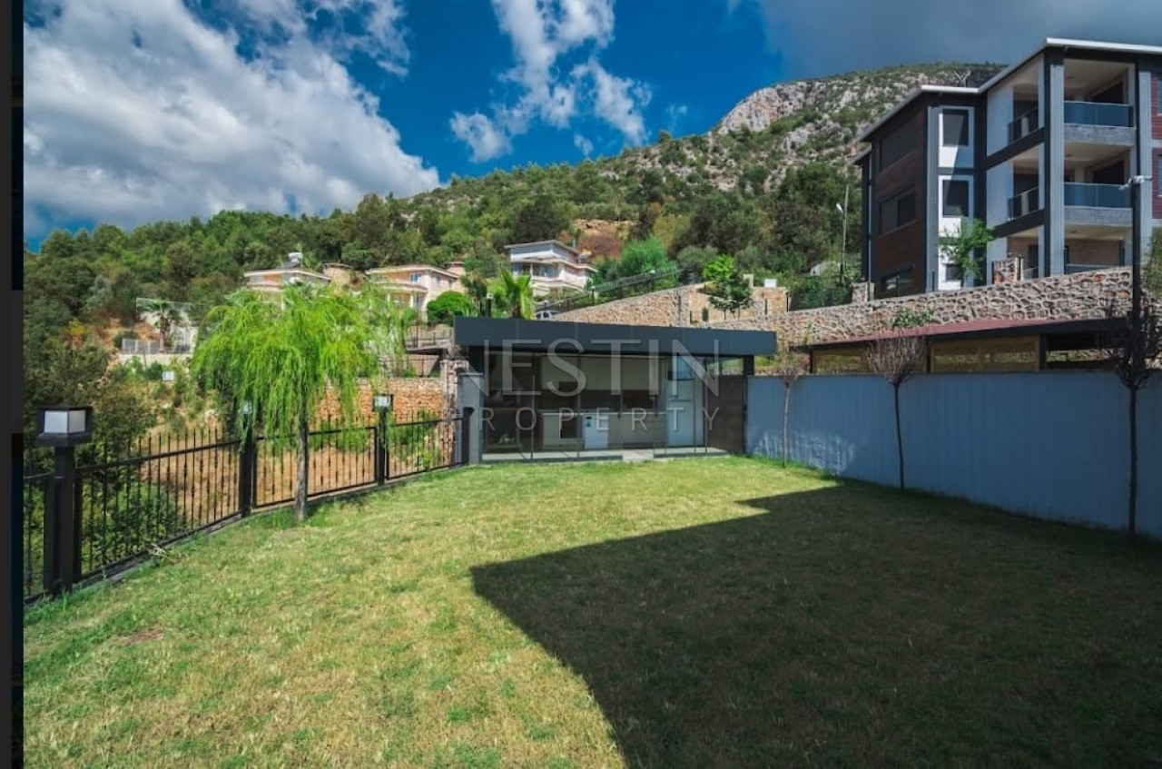 Шикарная, дизайнерская вилла 4+2 в районе Кестель фото 14