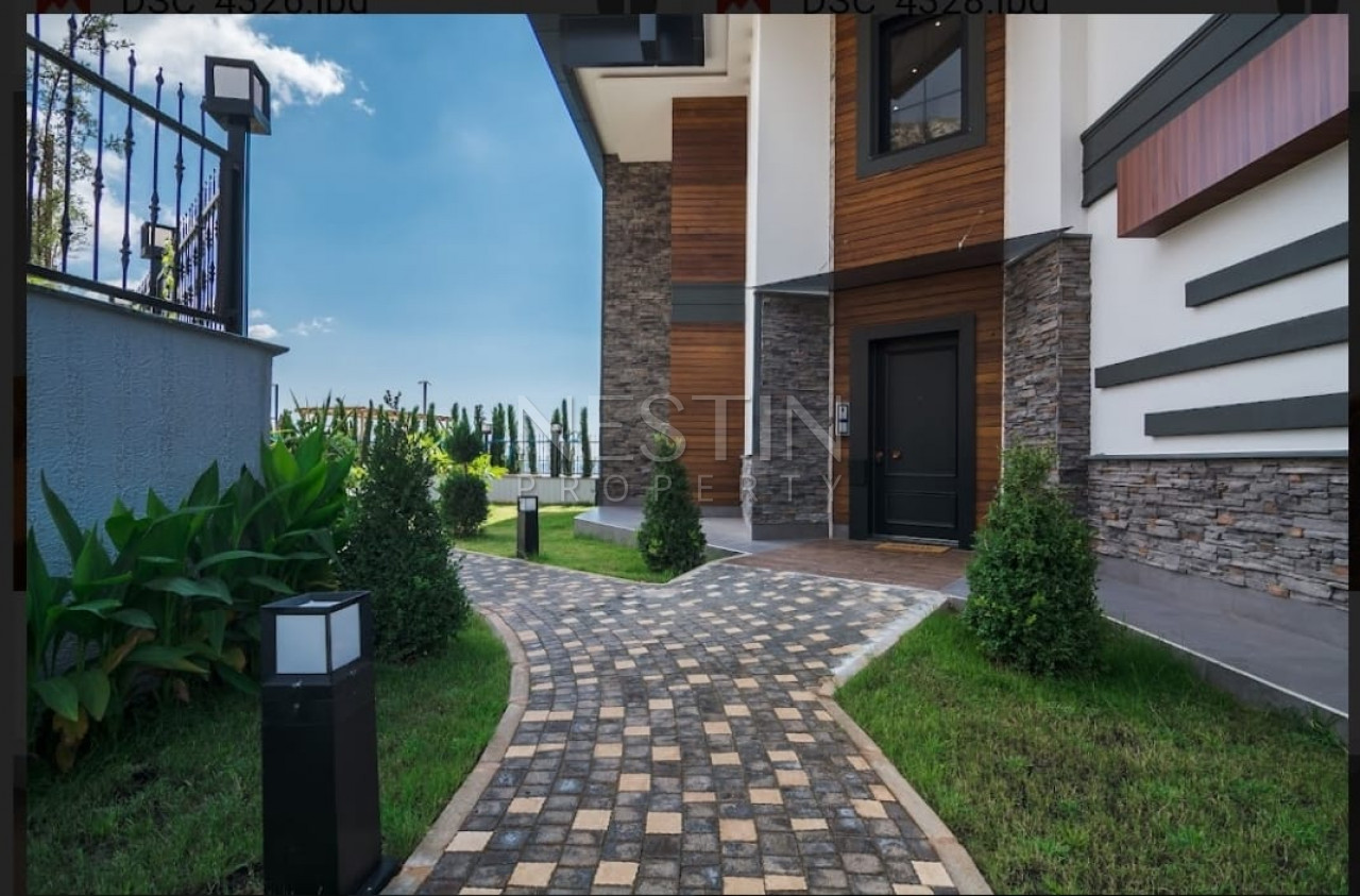 Шикарная, дизайнерская вилла 4+2 в районе Кестель фото 21