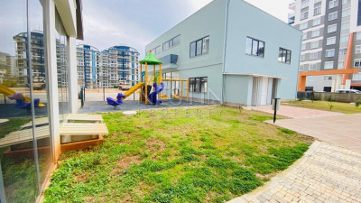 Квартира 3+1 с отдельной кухней в районе Махмутлар фото 4