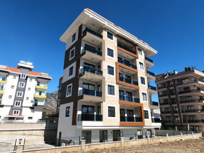 Квартира 1+1 в новом комплексе района Кестель в 250 м от моря фото 1